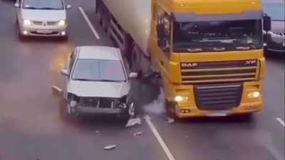 Pop Goes the Weasel.