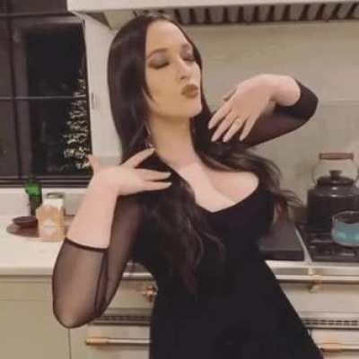 I want to fuck the lights out of Kat Dennings and each time I go in her I slap her ass till it turns bright red