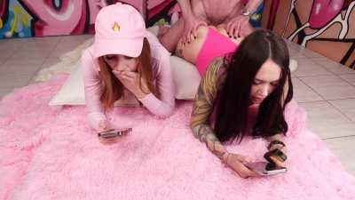 Indifferent anal(Purple Bitch and Anne Litt)