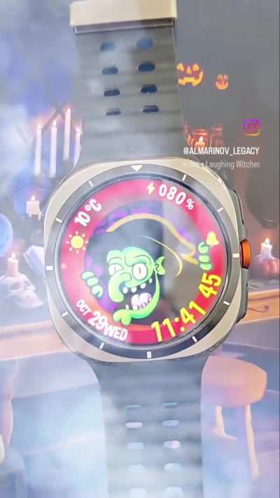 WITCH watch face available on Facer