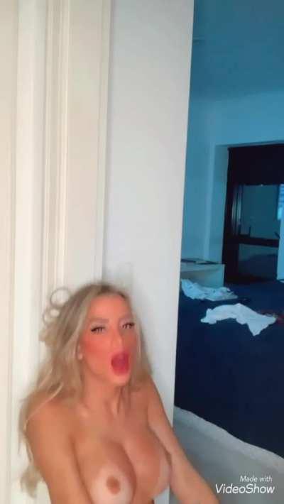 I love stripping for you ;)