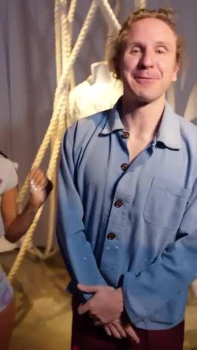 she so damn sexy😩😩😩