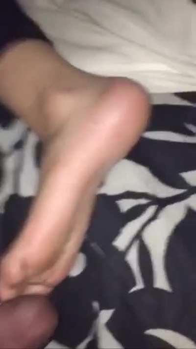 My friend knocked out at my crib! Phone ran out of storage right when I was bout to bust 😔