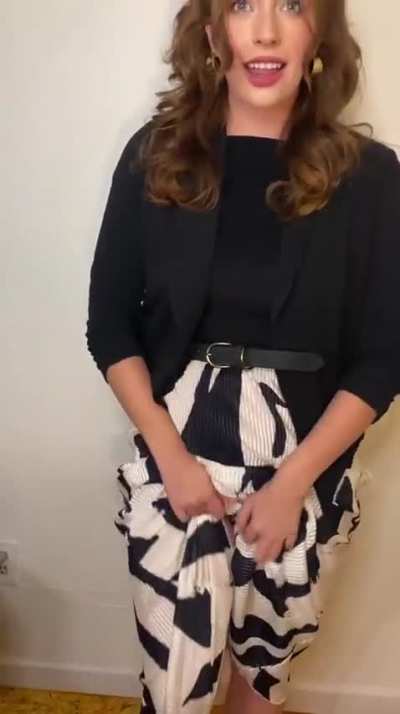 Leaving the office now so I can fuck you until you can't think straight.