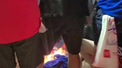 [Highlight] Sixers fans burn Ben Simmons jersey and chant 