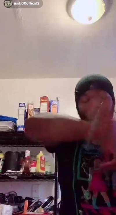 Do it get nasty flocky?