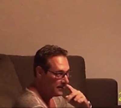 Wenn dein Hawara wieder mal kurz aufs Klo muss...