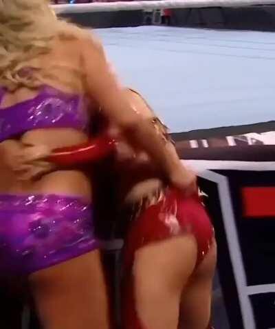 Kairi Sane wedgie 🍑🍑