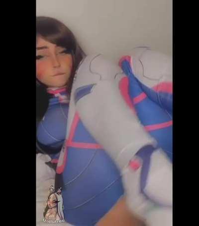D.Va’s feeling horny