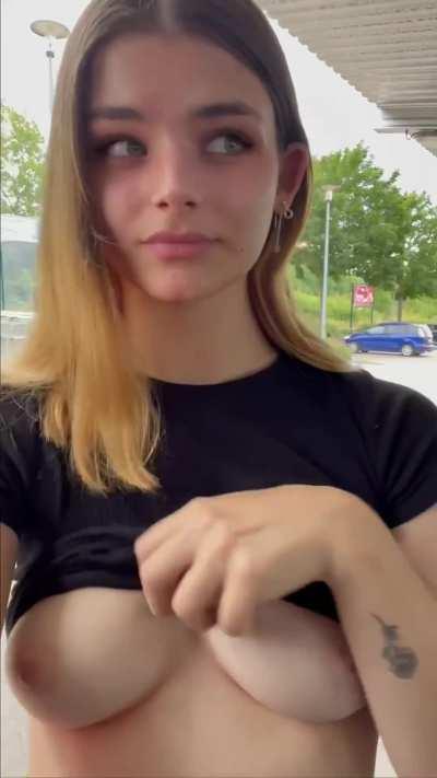 flashing my fuckdoll tits in front of the mall is so fun haha