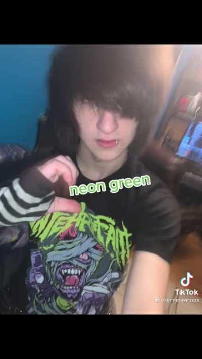 Any takers for my boy Ronnie? 🖤⛓️🤟