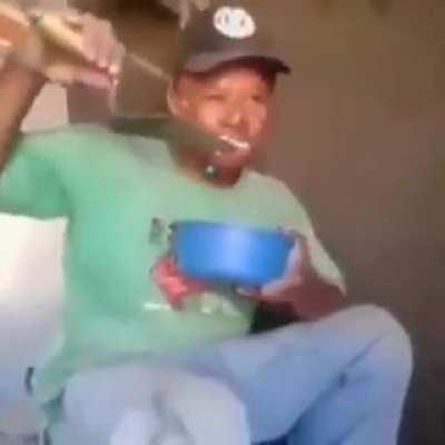 Assim que sigma come