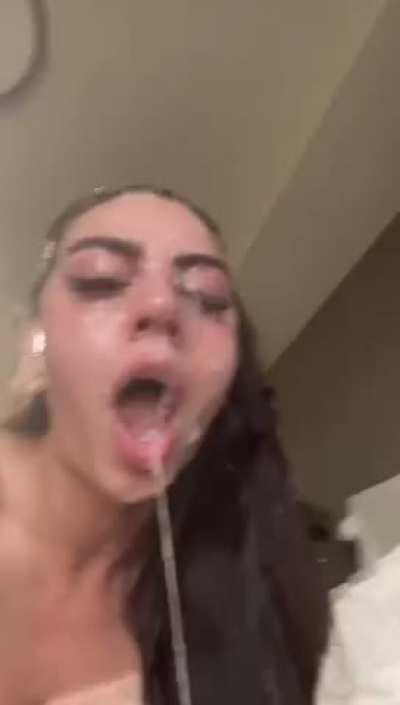 Become a brain dead cum slut ..