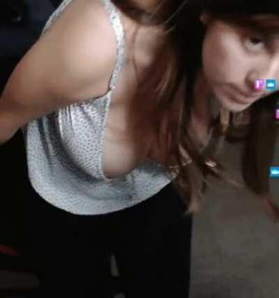 Downblouse