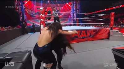 Highlights from Raw 💪🏽