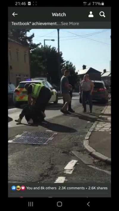 Y'all can't f*ck with the police.