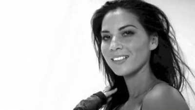 A wink and kiss, Olivia Munn