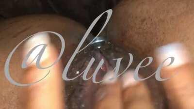 Cream all over her grey pubic hairs🤤