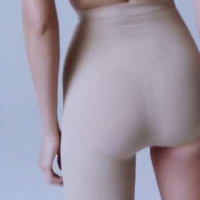 Ready to milk as many hard cocks as possible as Kendall Jenner