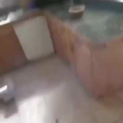 Firendgsbsjndyzvsnsbrgsjizgchcbfbdjdgsidbrj