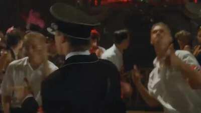 Daí a França cai em seis semanas