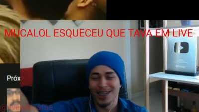 ESQUECEU QUE TAVA AO VIVO AÍ? AMIGÃO?