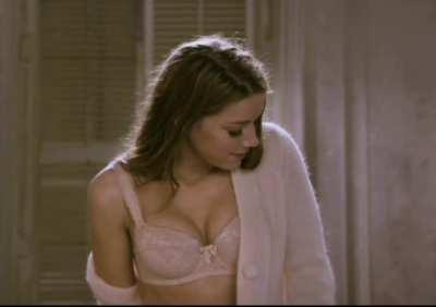 Amber Heard getting ready to audition for another role..