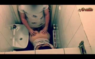 A quick affair with mom