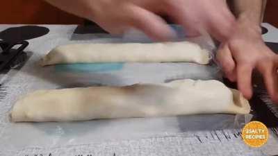 Maple Syrup Apple Sausage Roll Recipe