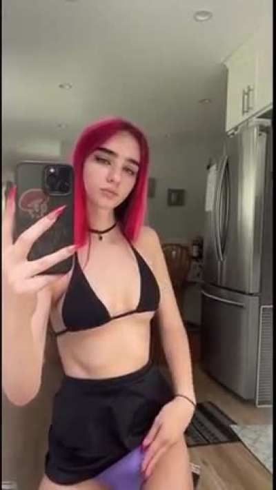 Would you take a ride on my trans paradise? 🌈💋