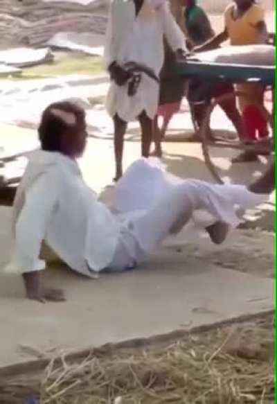 Man scalped by monkey