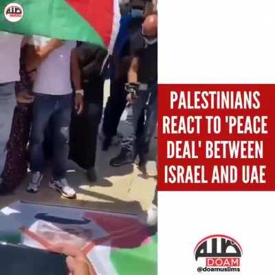 #Palestinians in #MasjidAlAqsa react to the so called 'peace deal' between #Israel and #UAE.