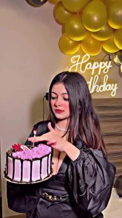 Riya Pandey exposing her cleavage in her birthday outfit 😍 and teasing our rods to fap