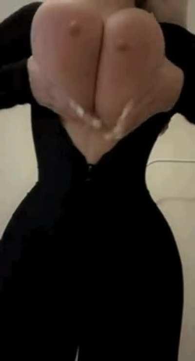 Omfg 😮‍💨🤤