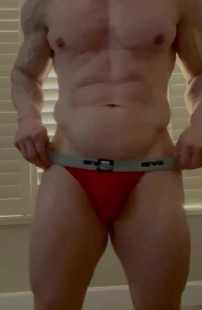 Just a jock that loves to show off work☺️