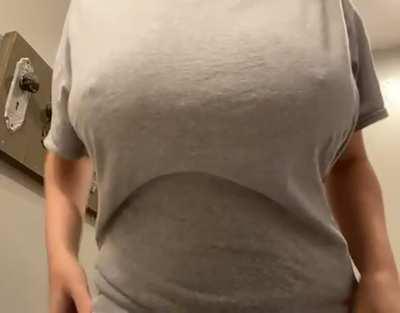My large pale tits ❤️