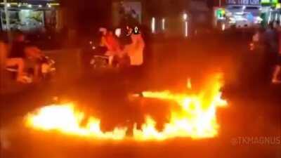 IS THAT A HU TAO GAMEPLAY?