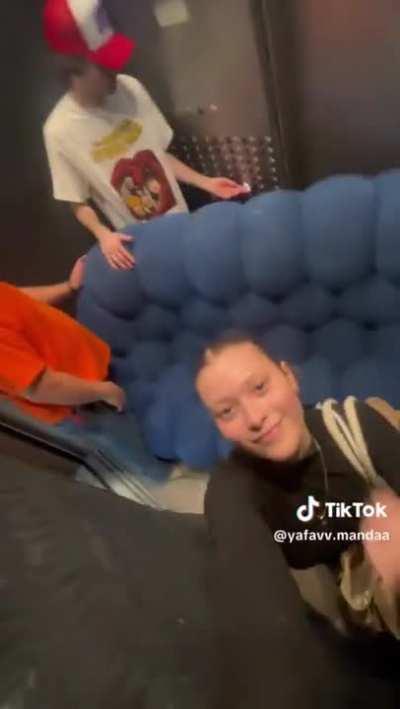 Wellington blu couch 