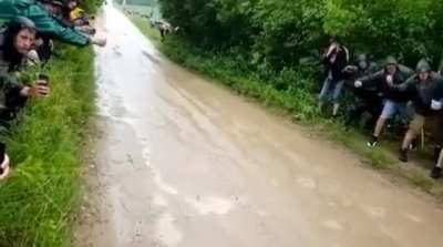 When she's home alone 😏