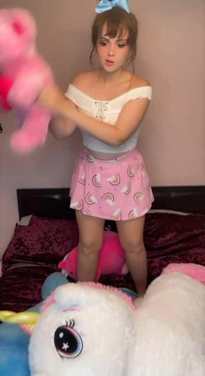 I feel powerful when i beat up my stuffies