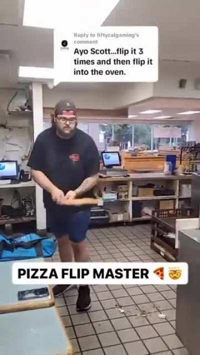 This guy’s pizza flipping skills