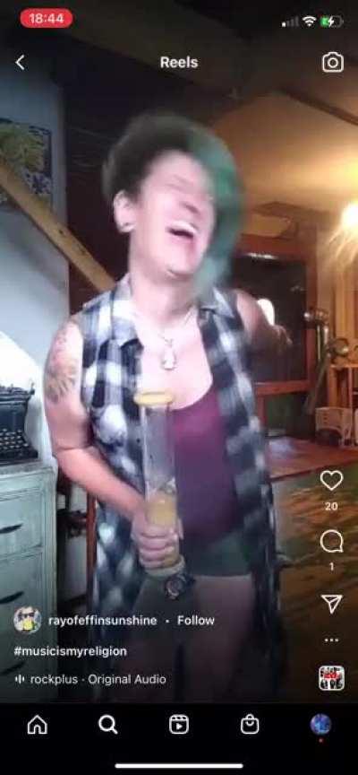 I’m not like the other moms, I’m a cool mom