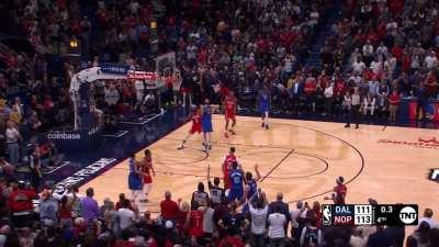 [Highlight] Luka misses the potential game-winner and Pelicans hold onto a win without Zion or B.I