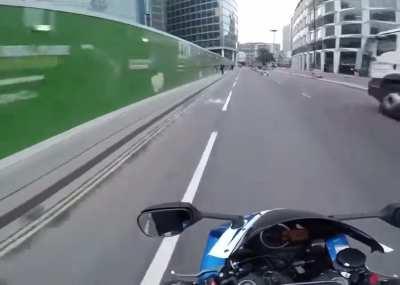 wheelie yes yes yes..... fuck