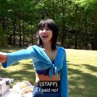 I'm right here Son Chaeyoung! 😭