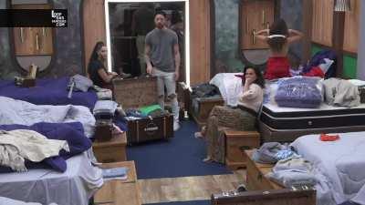 Dayane Mello (Fazenda 13)