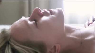 Naomi Watts gets her extremely erect nipples sucked and her breasts squeezed in extended sex scene in 21 Grams (2003)
