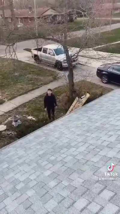 This is just too wholesome to not be here.