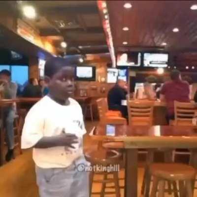 femboy hooters be like