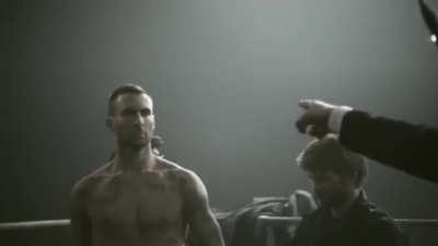 Excuse me Stross, WTF...